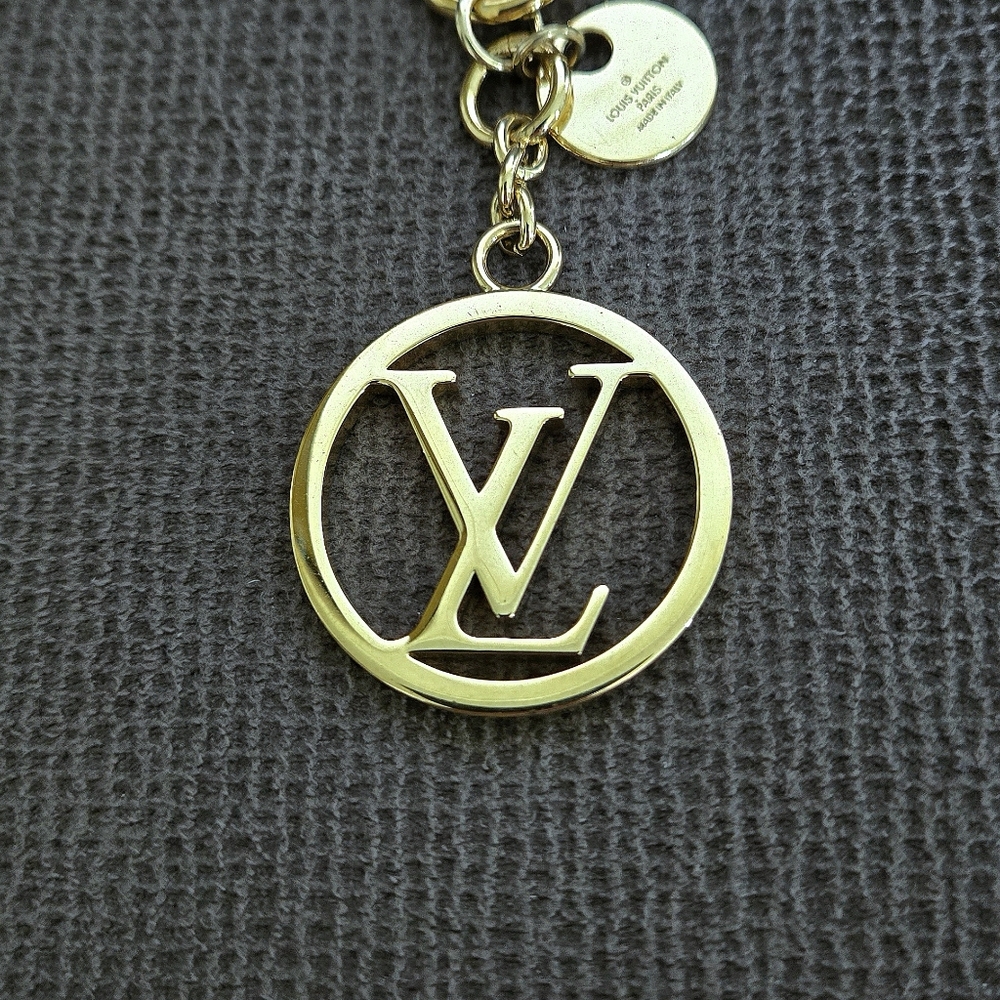 Louis Vuitton Circle Bag Charm WITHOUT Keyholder - Used - Picture 6 of 16